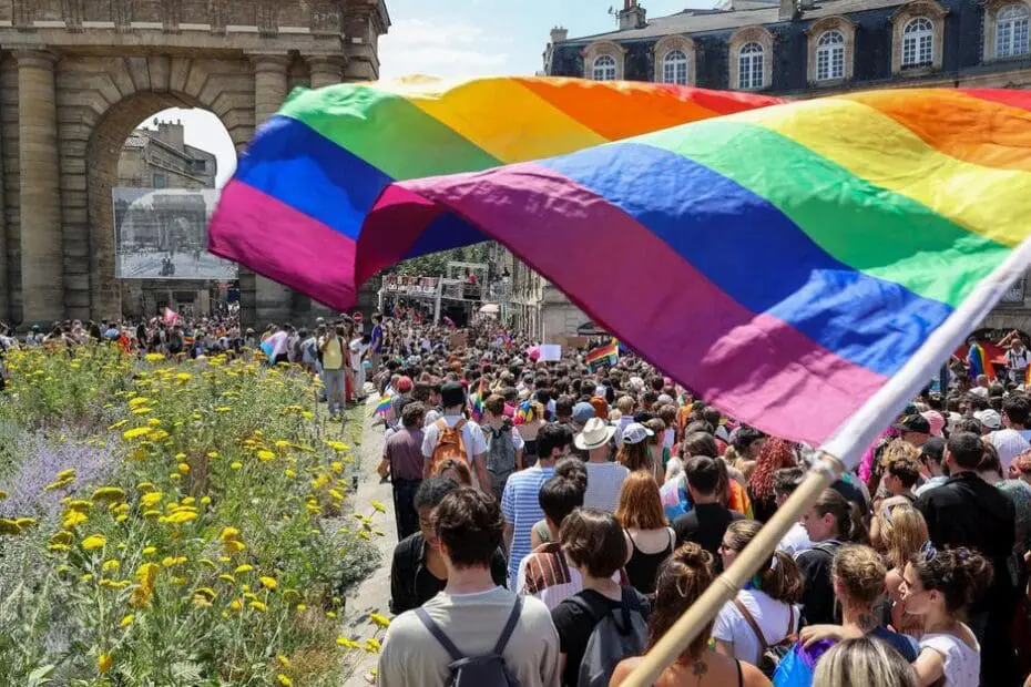 Marche des fiertés 2022 à Bordeaux.