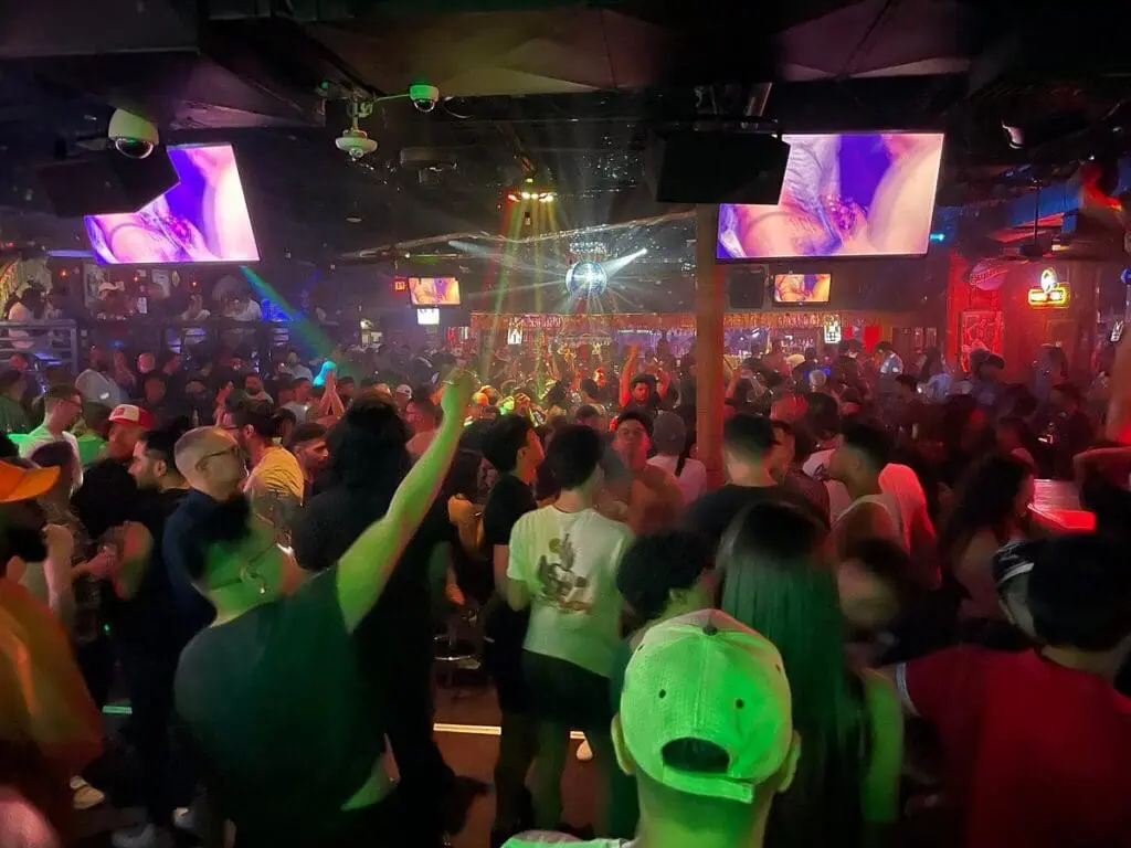 ROUND UP SALOON Dallas