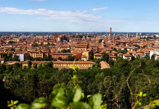 guida gay bologna